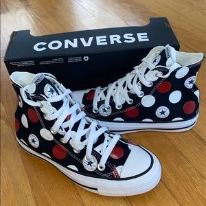 NEW converse CTAS size 5